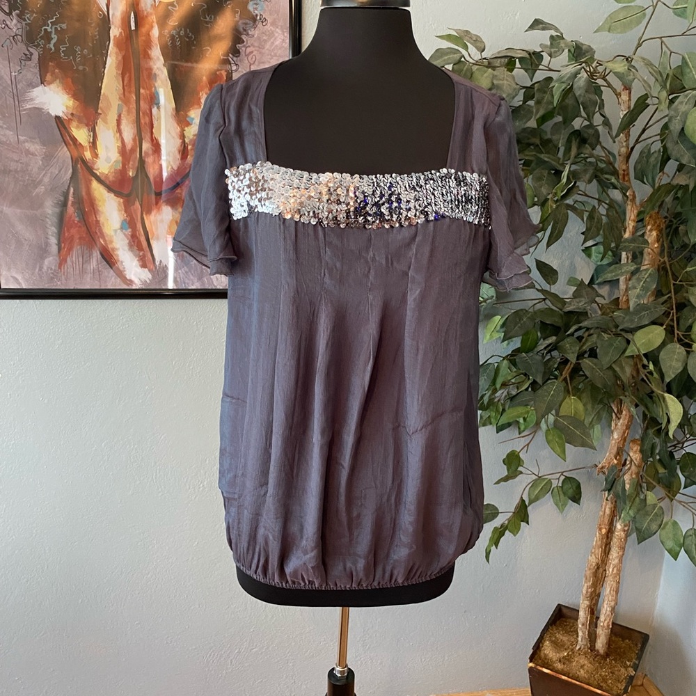 💙 NWT!! Fred David Sequins Top